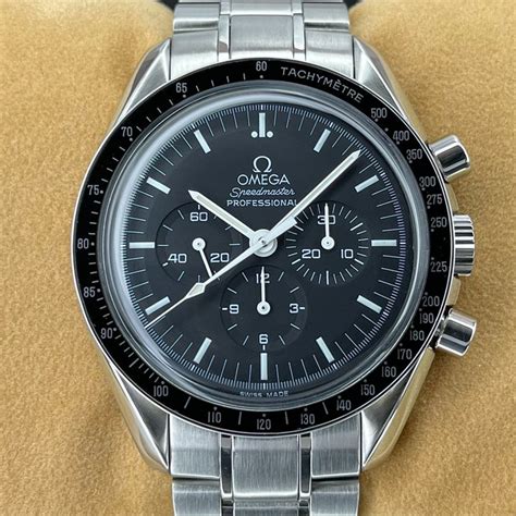 omega speedmaster professional 3570.50 lug to lug|Moonwatch: New Hesalite, 3570.50, or 3572.50 .